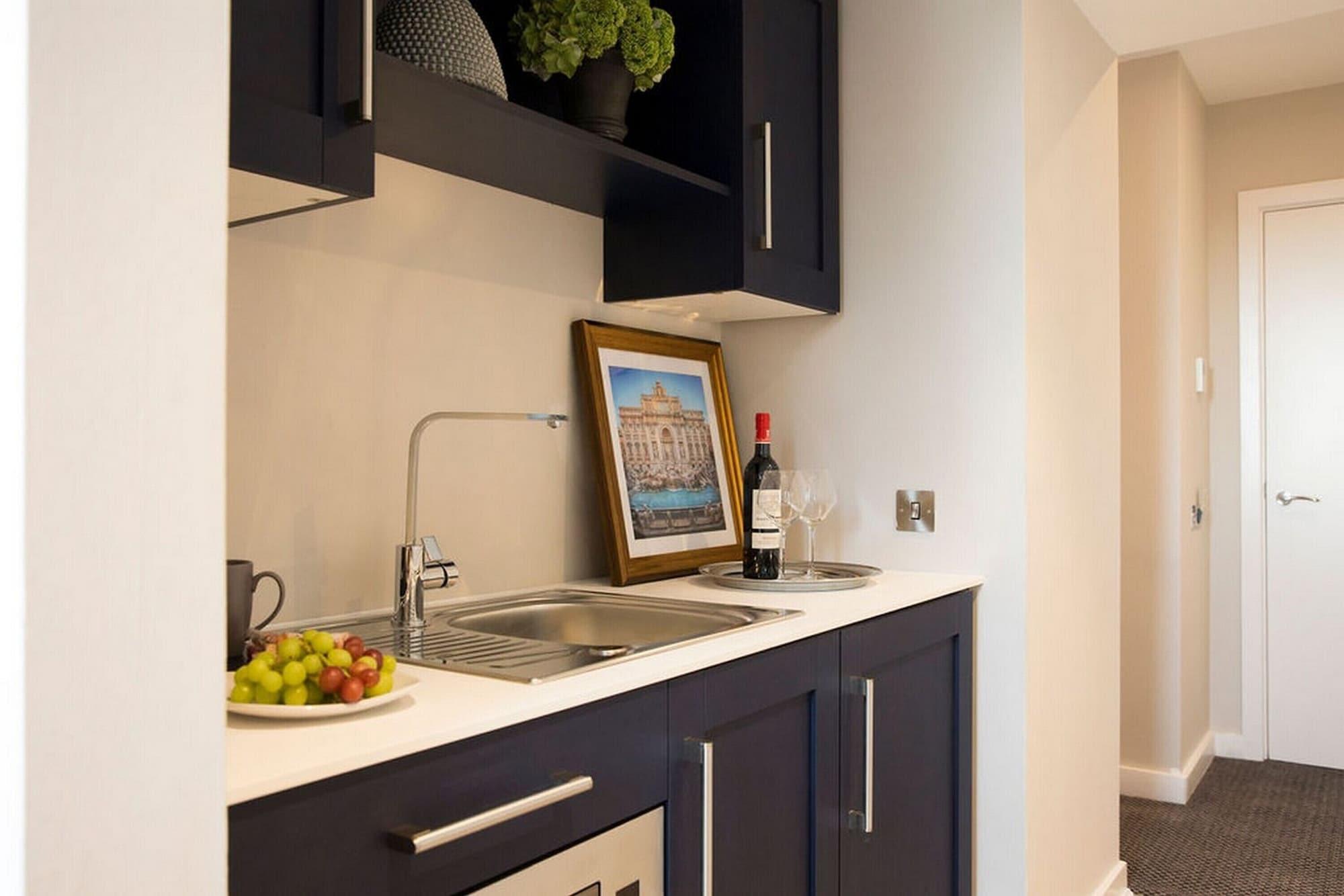 Metro Dublin Airport Hotel 4*