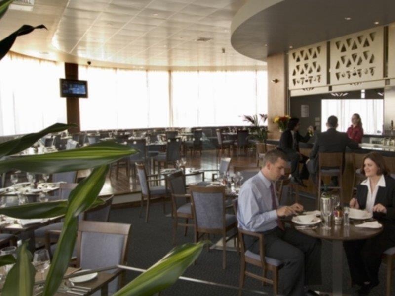 Hotel Metro Dublin Airport 4*