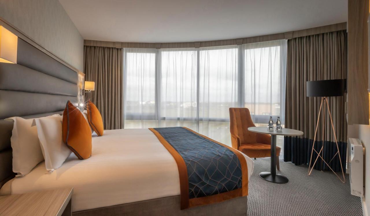Metro Dublin Airport 4*