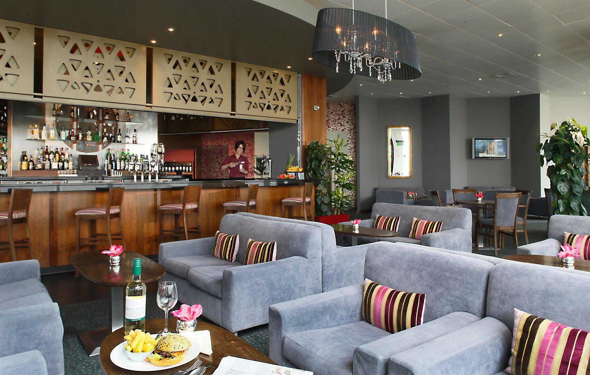 Hotel Metro Dublin Airport